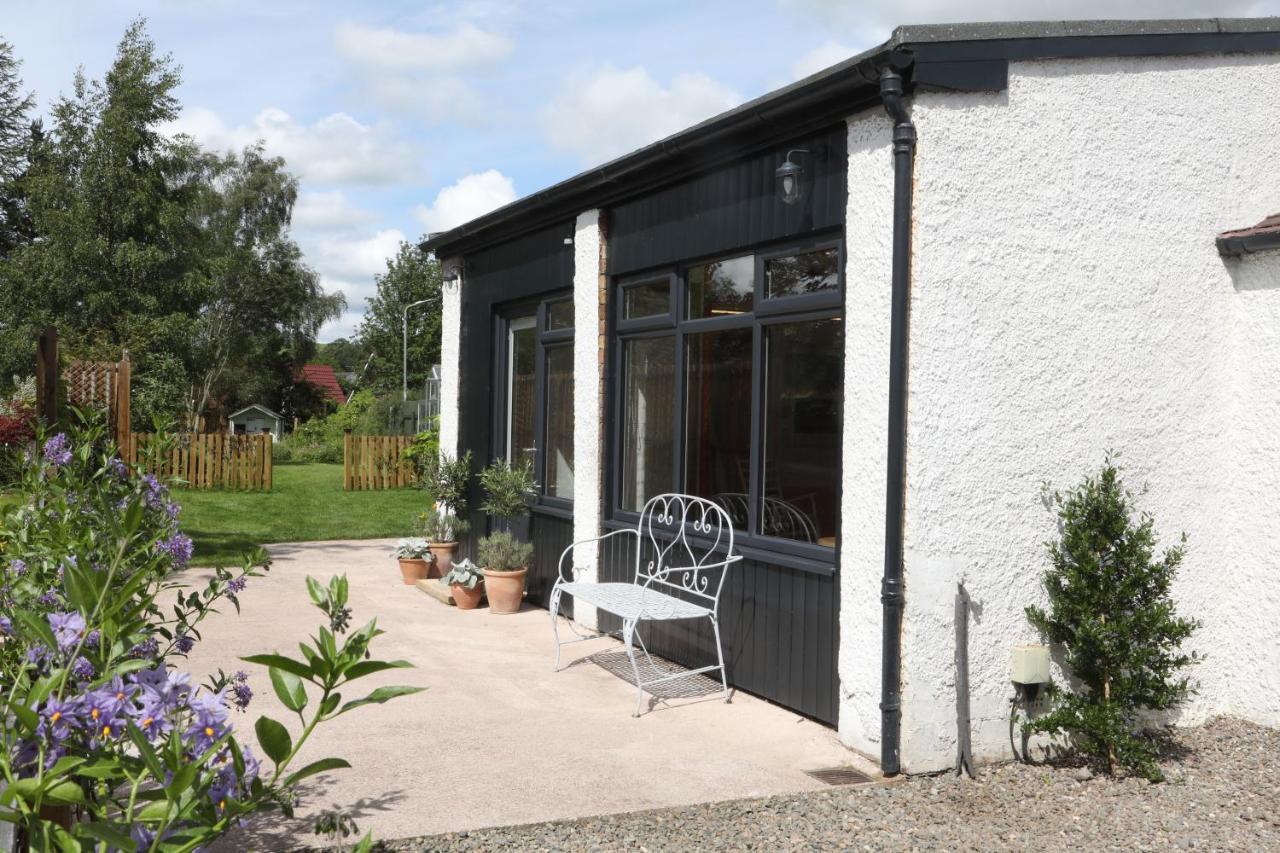 Appartamento Garden Studio In Biggar Esterno foto